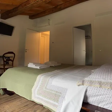 Casa Dei Colli Pensión Monzambano