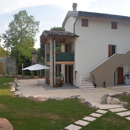 Casa Dei Colli Affittacamere Monzambano
