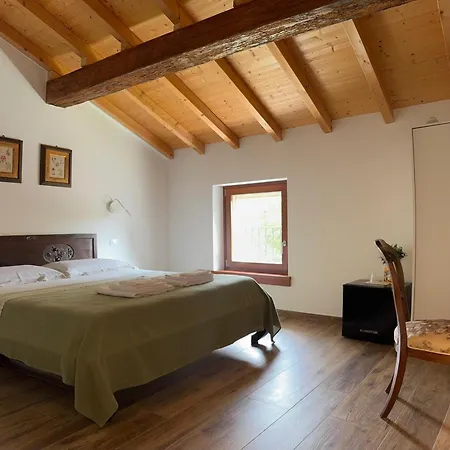 Casa Dei Colli 4* 蒙赞巴诺